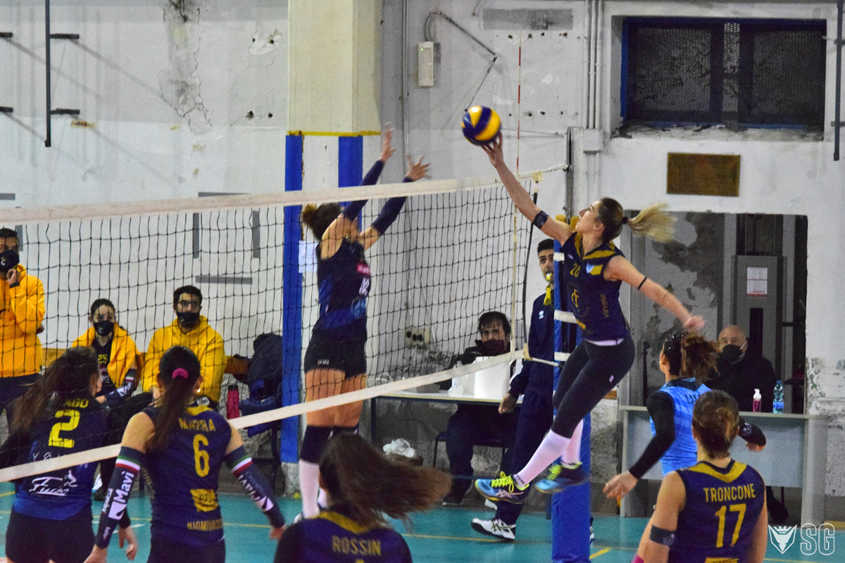 volley-seriec-2021-03-053